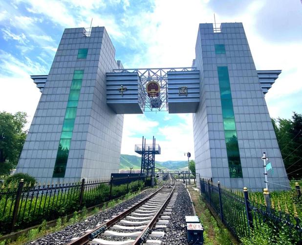 內蒙古自治區中俄邊境旅游暫行管理辦法第一章 總則 內蒙古自治區中俄邊境旅游暫行管理辦法第一章 總則